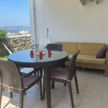 Apartment Deniz Manzarali Havuzlu Site Ici Ev