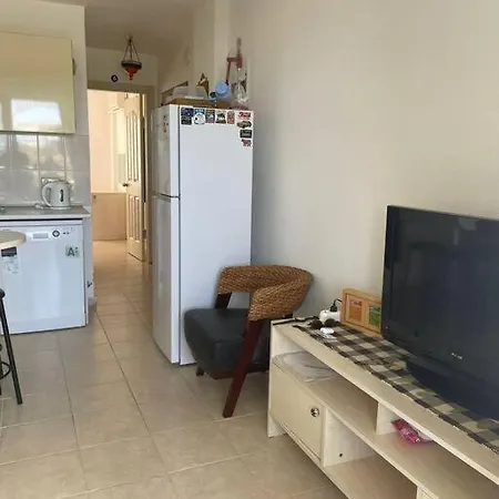 Apartment Deniz Manzarali Havuzlu Site Ici Ev